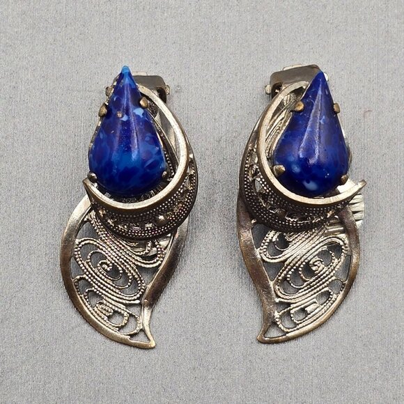 VTG West German Silver Filigree Clip-On Earrings 1.25" Blue Glass Stone 1950s - Picture 10 of 10